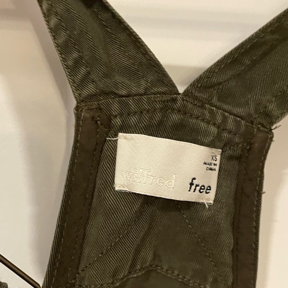 Wilfred Free Aritzia Valletta Olive Green Twill Overalls Women’s XS - Picture 4 of 7